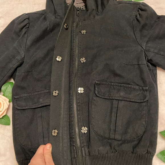 Community brand jacket - Picture 3 of 4